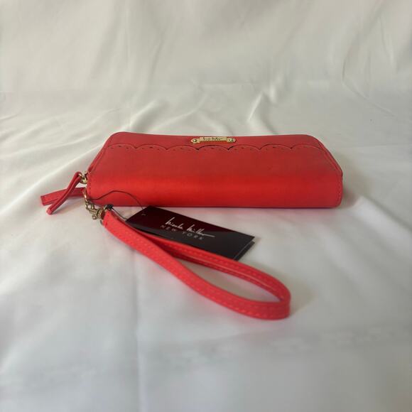 Nicole Miller Poppy Red Wristlet Zip Wallet Clutch NWT NY8605 - Picture 5 of 11